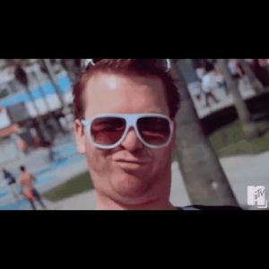 Meet your Posher, Derek